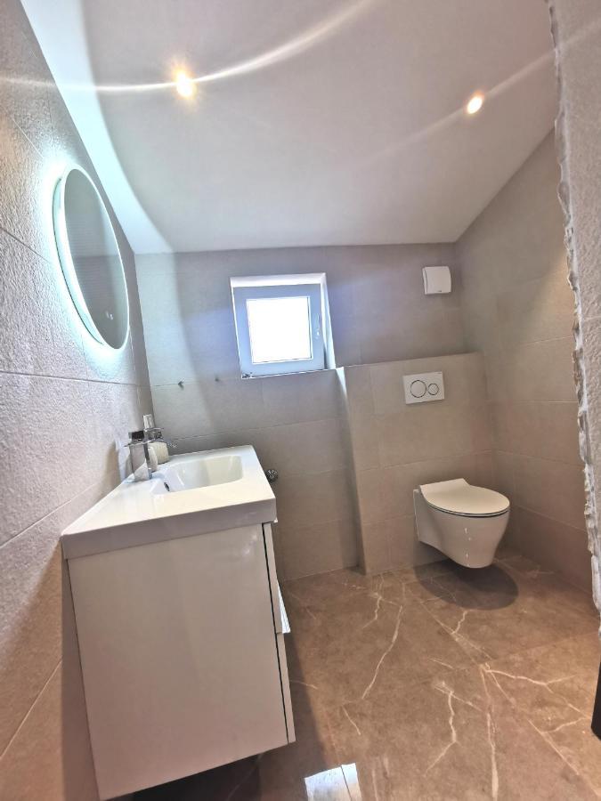 Five Bedroom House Near Sandy Beach Villa Major Medulin Bagian luar foto