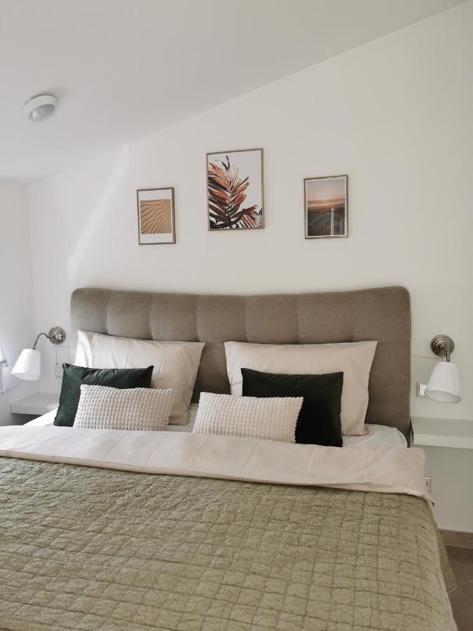 Five Bedroom House Near Sandy Beach Villa Major Medulin Bagian luar foto