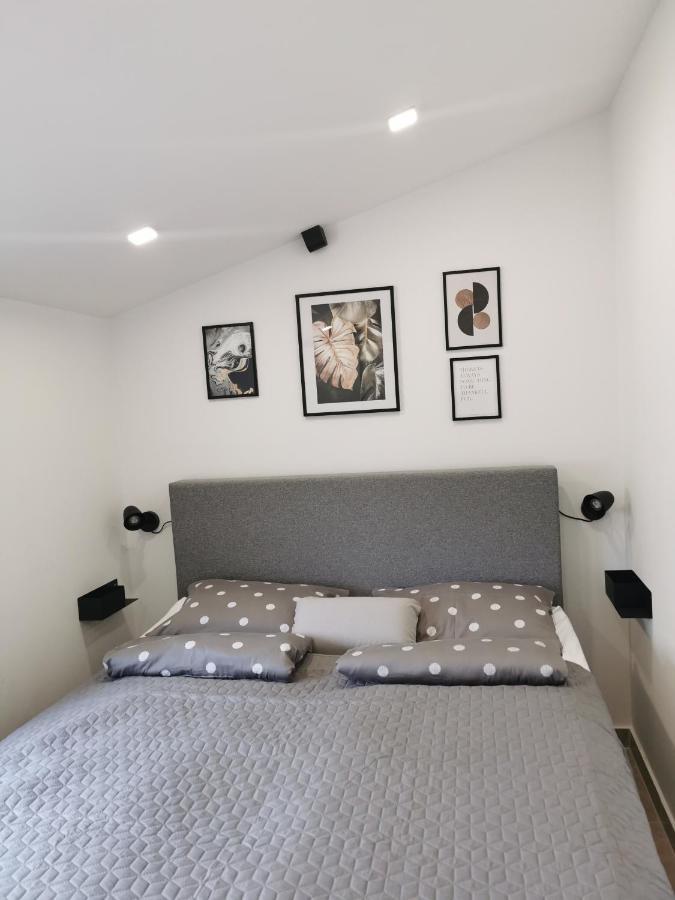 Five Bedroom House Near Sandy Beach Villa Major Medulin Bagian luar foto